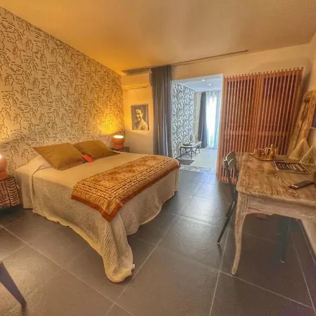 Πανσιόν Maison 